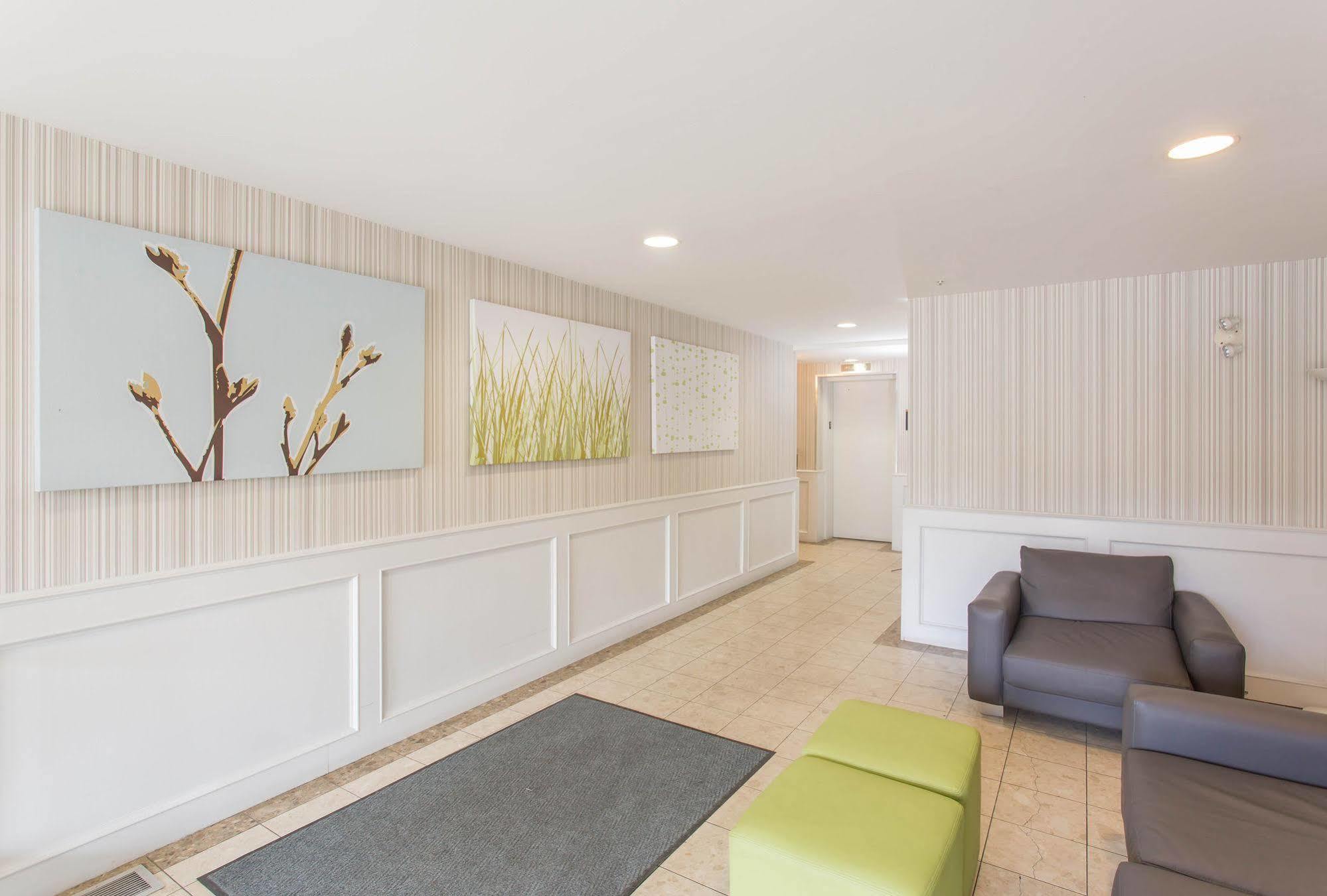 Sandman Inn Kamloops Extérieur photo